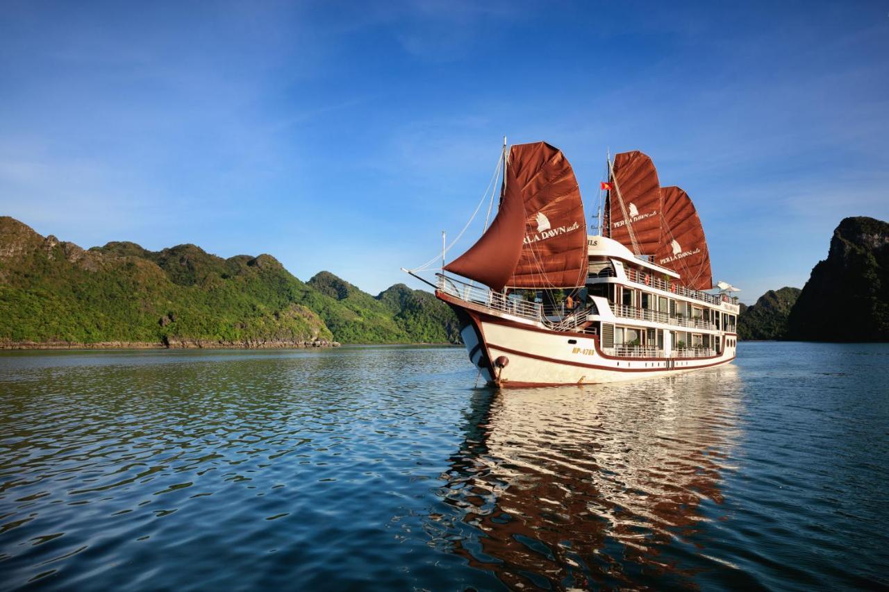 V'Spirit Cruise Hotel Hạ Long Ngoại thất bức ảnh