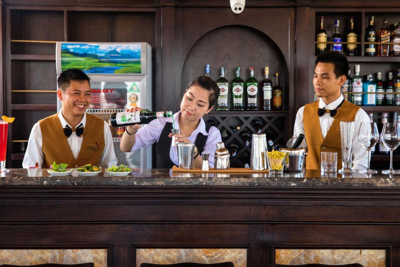V'Spirit Cruise Hotel Hạ Long Ngoại thất bức ảnh