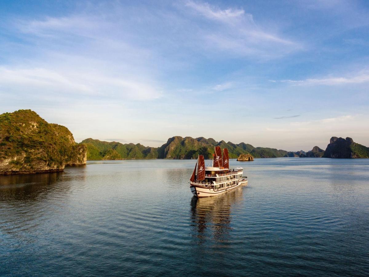 V'Spirit Cruise Hotel Hạ Long Ngoại thất bức ảnh