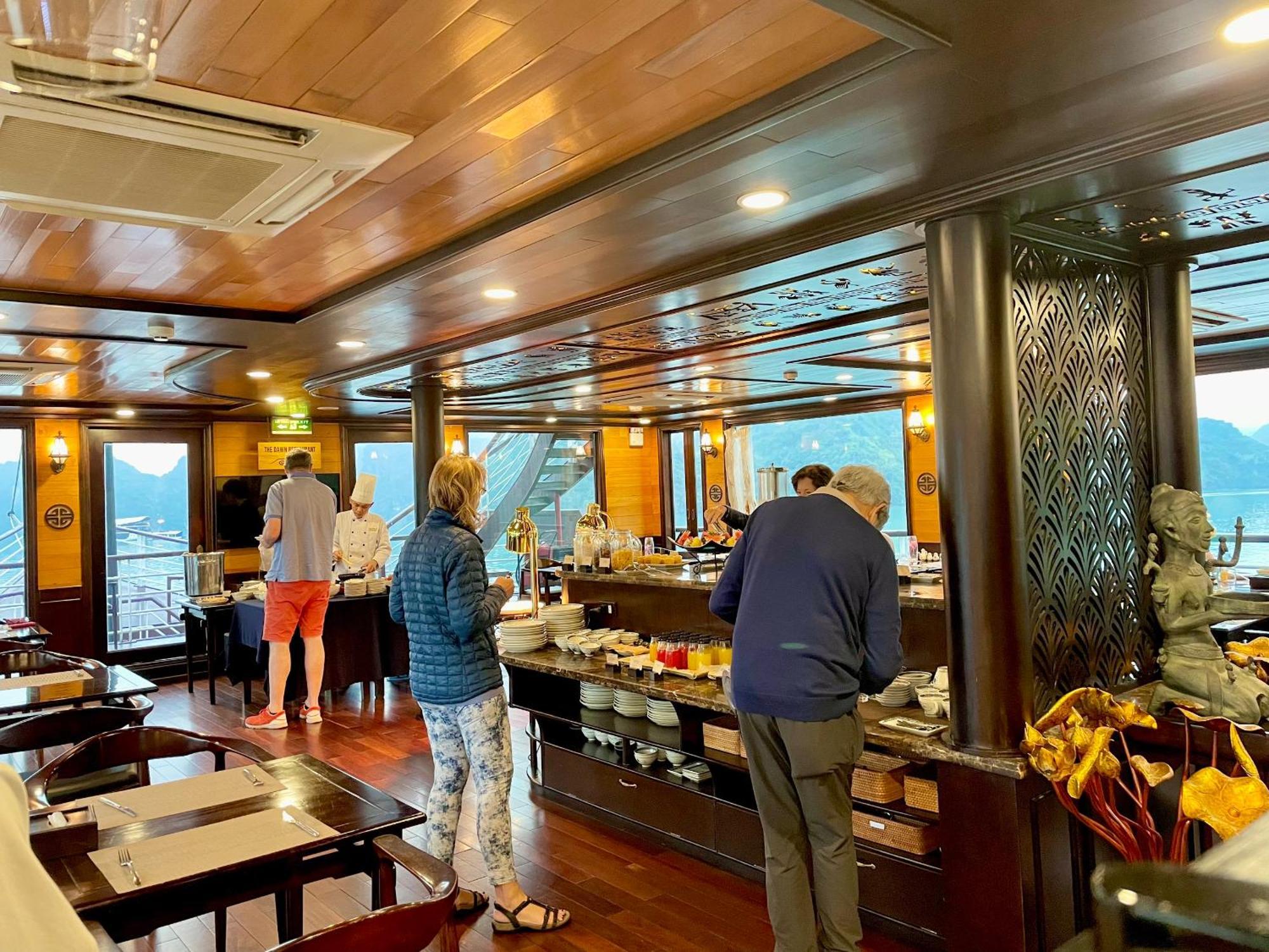 V'Spirit Cruise Hotel Hạ Long Ngoại thất bức ảnh