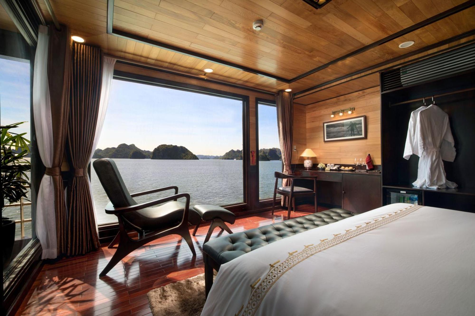 V'Spirit Cruise Hotel Hạ Long Ngoại thất bức ảnh