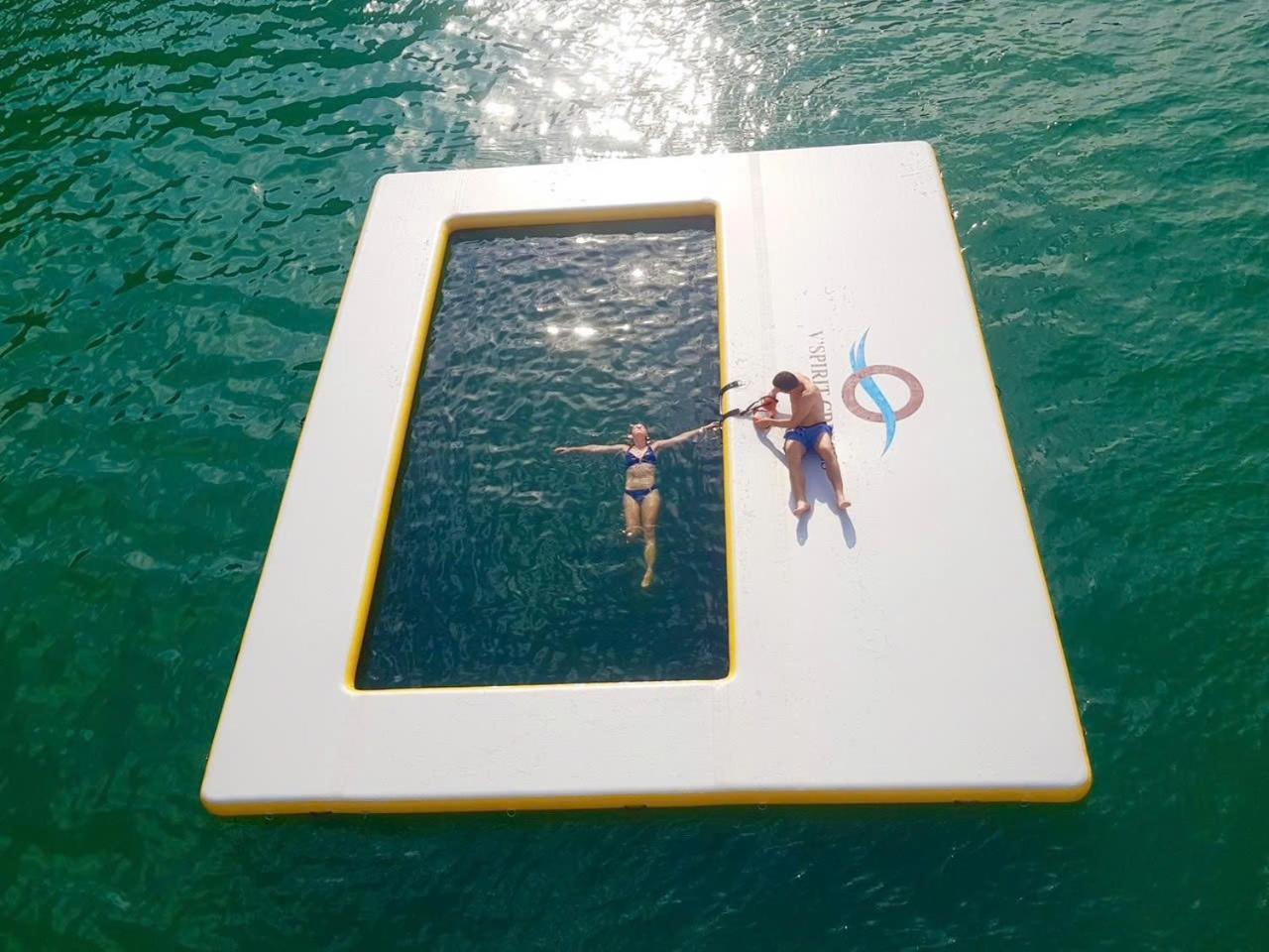 V'Spirit Cruise Hotel Hạ Long Ngoại thất bức ảnh